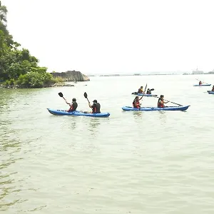 Celestial Ubin Beach 3* Singapore